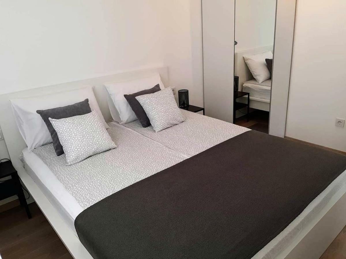 Apartment Pepina Водице Екстер'єр фото