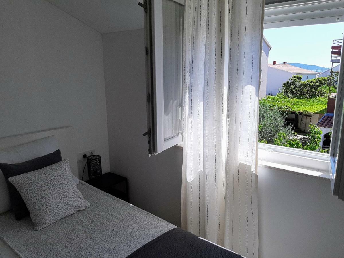 Apartment Pepina Водице Екстер'єр фото